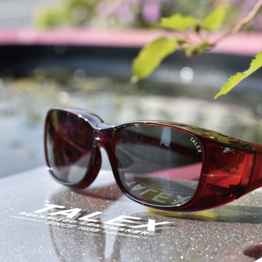 アクティブカラーが似合う！夏のおすすめサングラス | 偏光レンズ