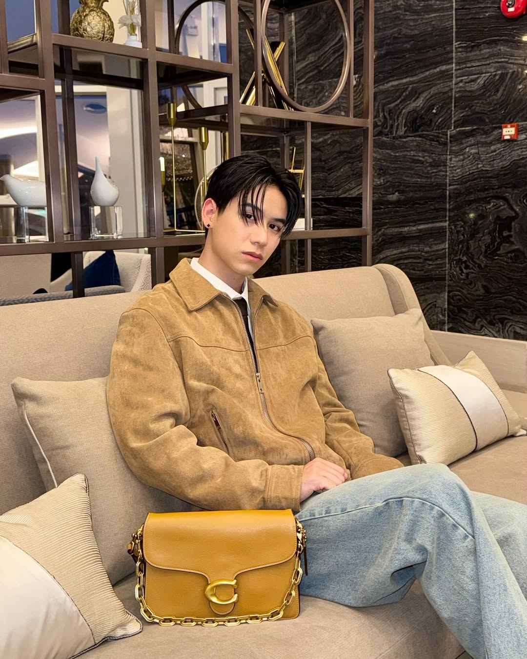 タイの人気俳優 Satang（サタン）が魅せる洗練と瑞々しさ──Coach NY