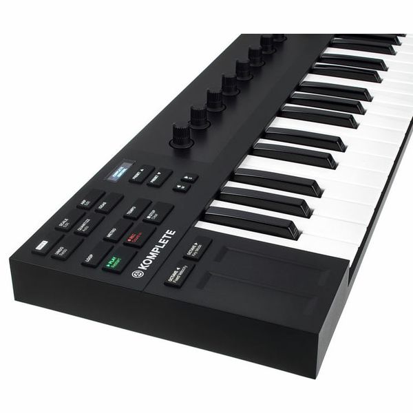 Native Instruments Komplete Kontrol M32 – United States