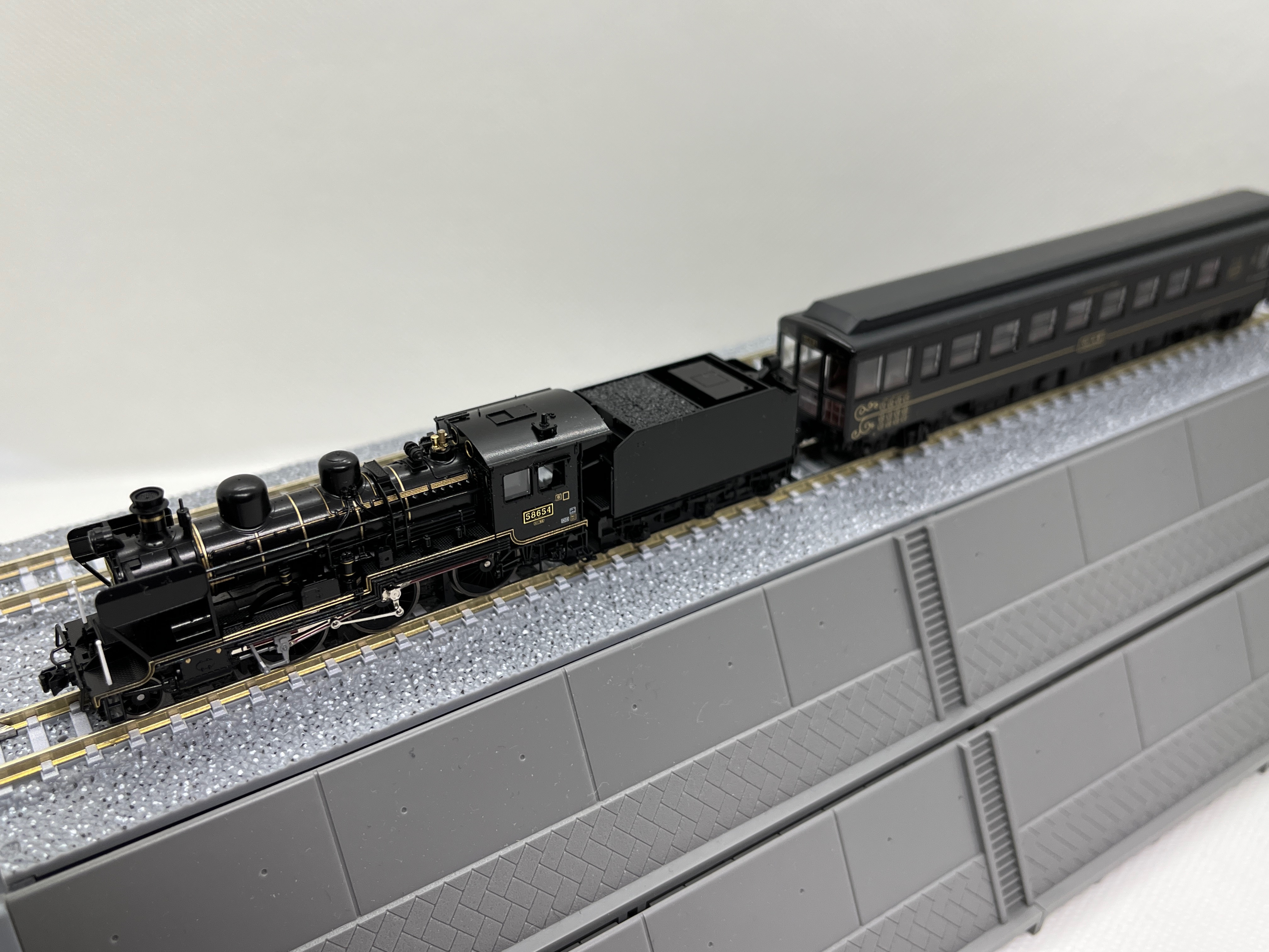 SL人吉（KATO・N）入線レビュー – MSangaの鉄道模型のページ