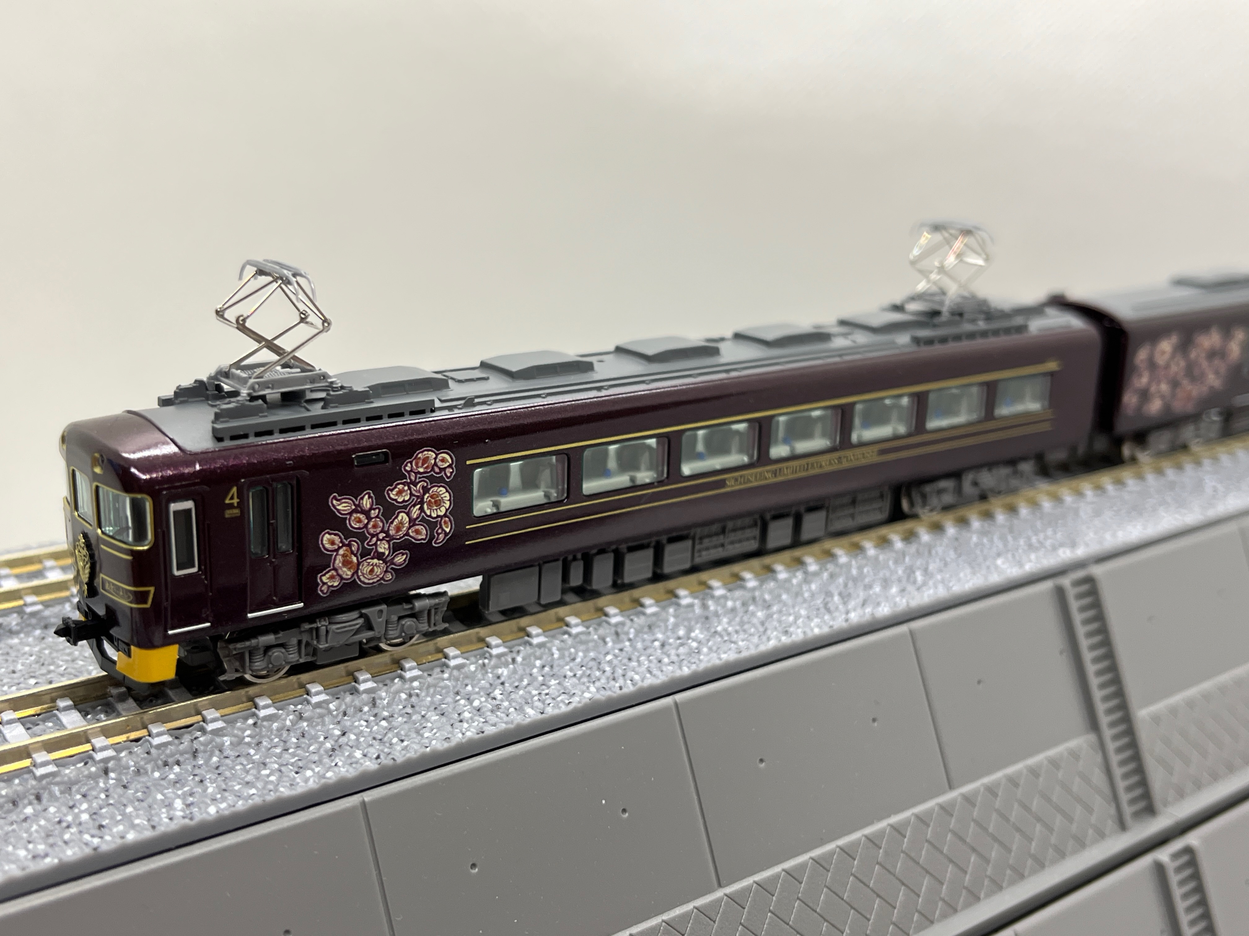 近鉄19200系あをによし（グリーンマックス・N）入線レビュー｜高級感