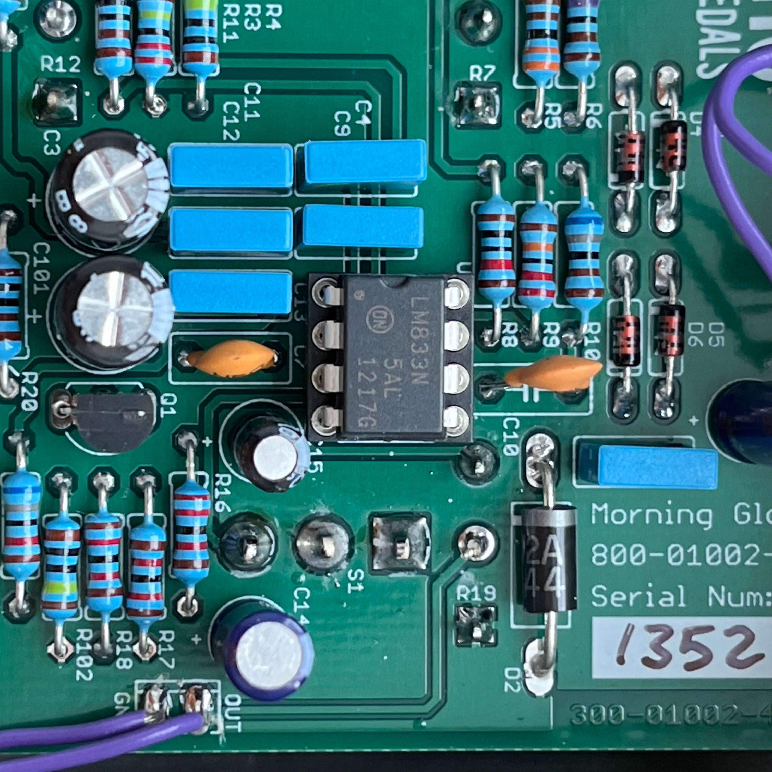 JHS Morning Glory V3 2012 - Gold | Tone Wolf