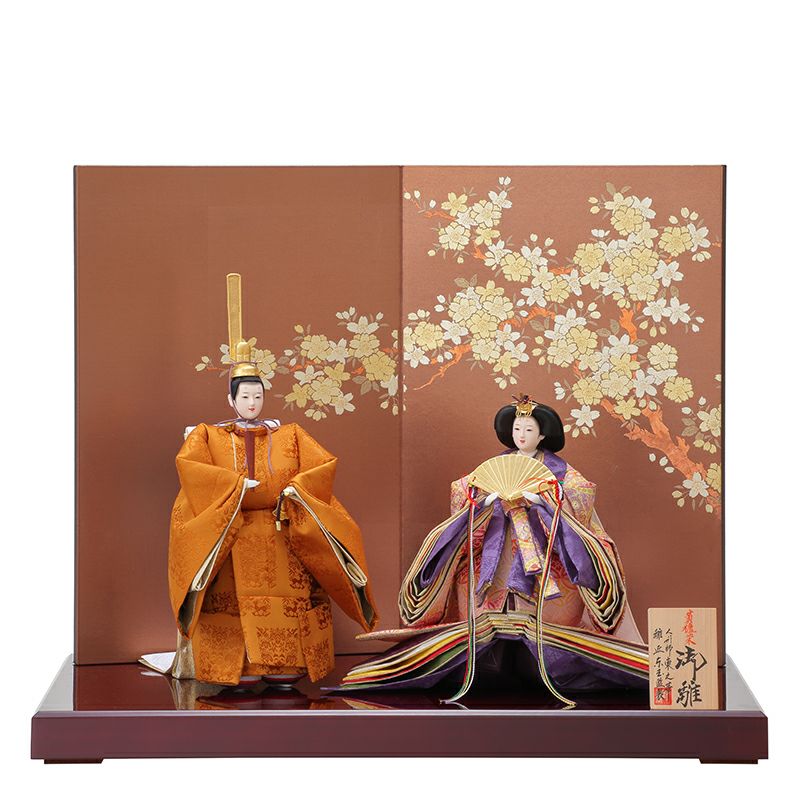 東玉の雛人形｜立ち姿の立雛のお内裏様は東玉の作家による逸品揃い