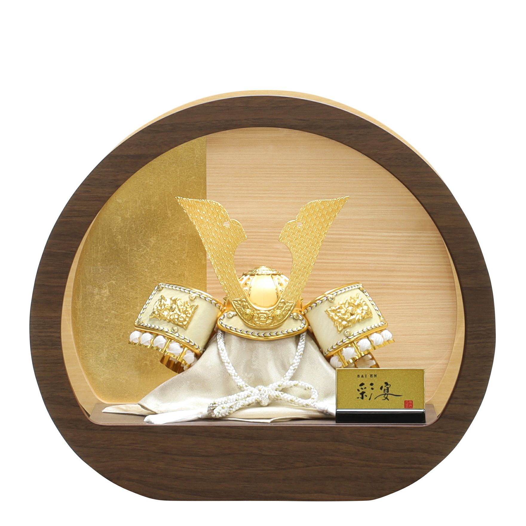 兜飾り」は男の子の節句「端午の節句」飾りの一番人気です | 人形の東玉