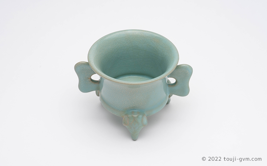 汝窯青磁 双耳三足杯 – Ruware Celadon | 陶磁オンライン美術館ーTOUJI