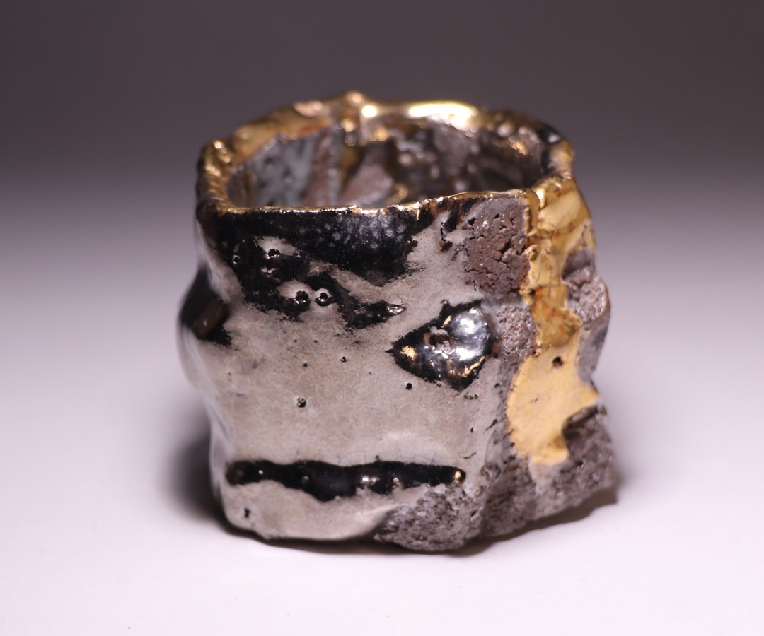 市川 透 作 「酒呑 「葉隠」」 ～備前焼専門卸小売店 川口陶楽苑～