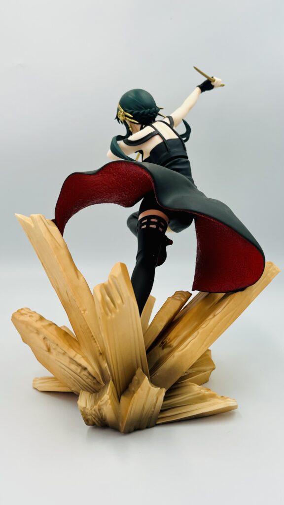 TVアニメ「SPY×FAMILY」Luminasta（ヨル・フォージャー）いばら姫