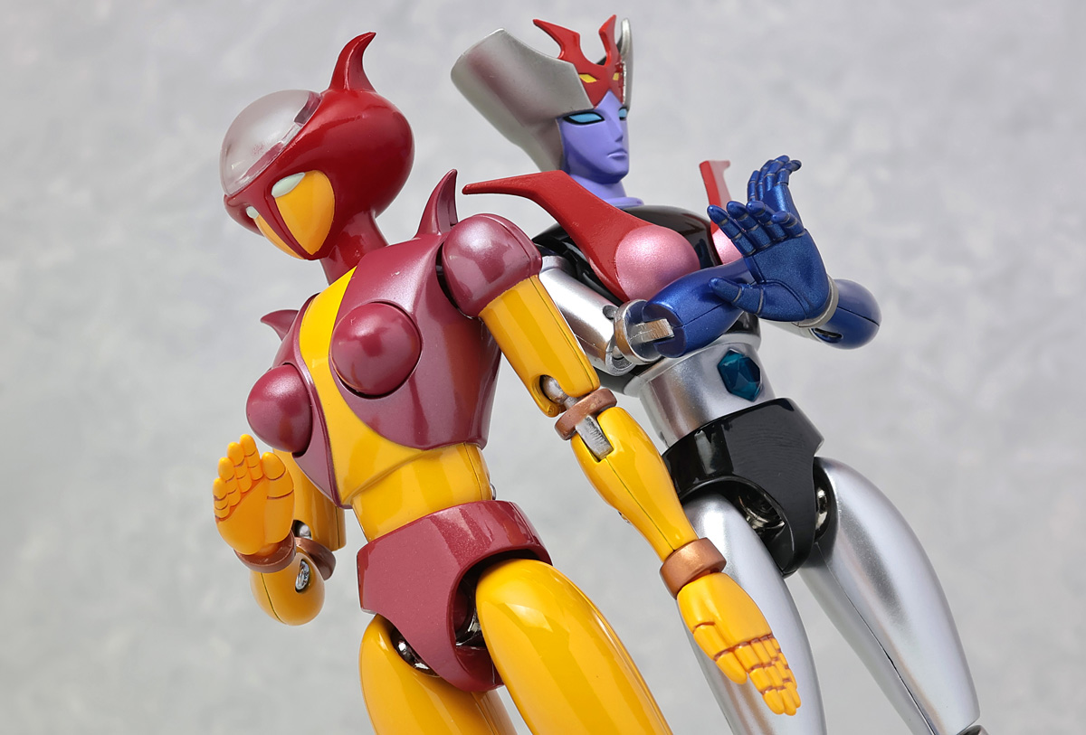 とろ＋ひまつぶし | 超合金魂：GX-08R アフロダイA vs GX-09R ミネルバ