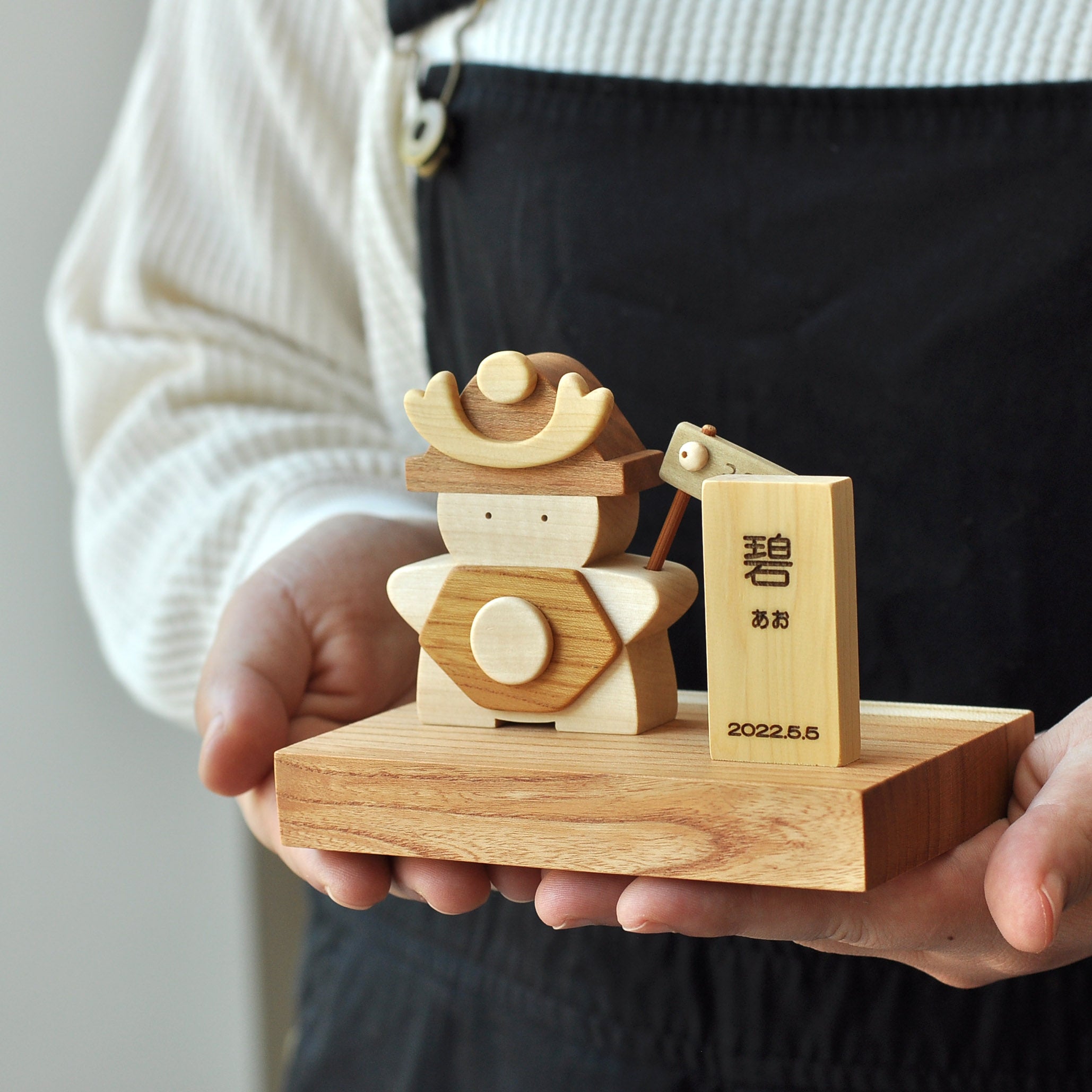 kin49.jpg?v=1719037300&width=1946