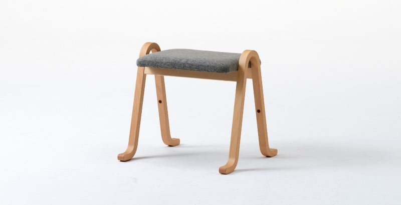 Light stool camel | 豊橋木工株式会社