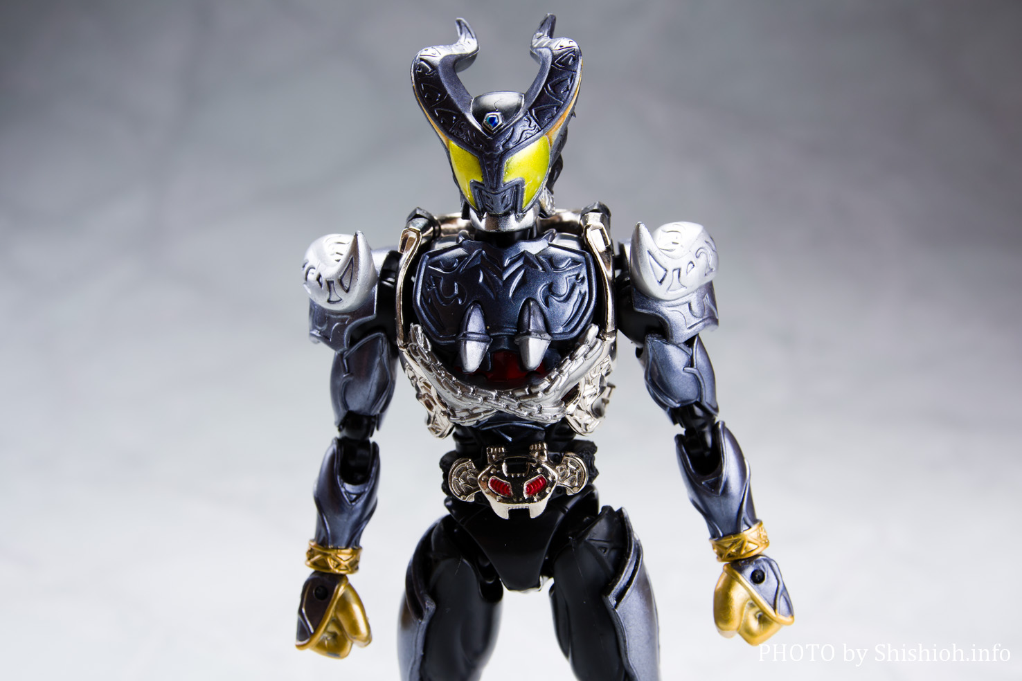 レビュー】装着変身SERIES 仮面ライダーアーク＆仮面ライダーレイ