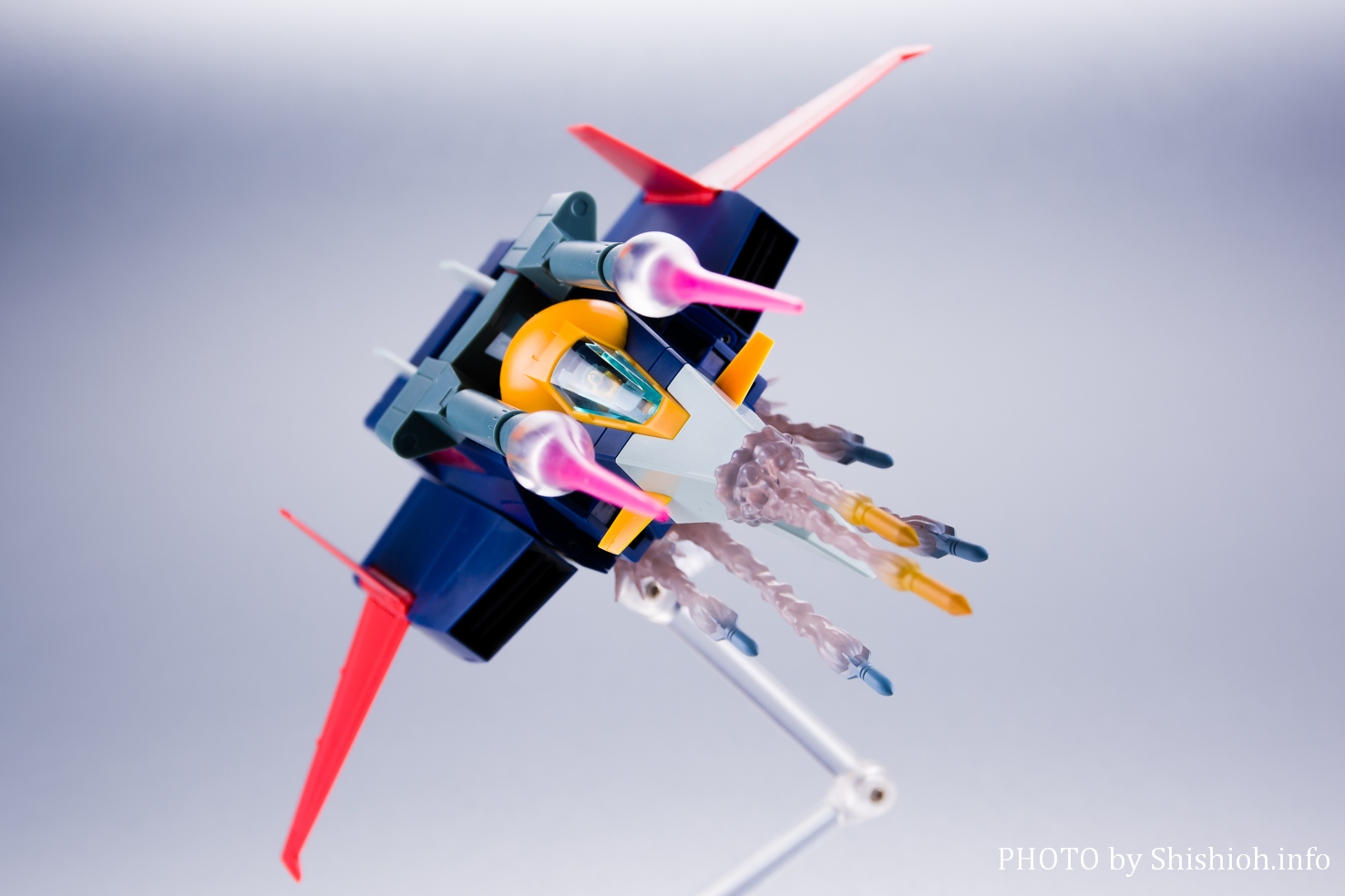 ROBOT魂＜SIDE MS＞ Gアーマー ver. ガンダム Amazon.co.jp: ROBOT魂 〈SIDE MS〉 RX-78-2 ガンダム ＆ Gファイター