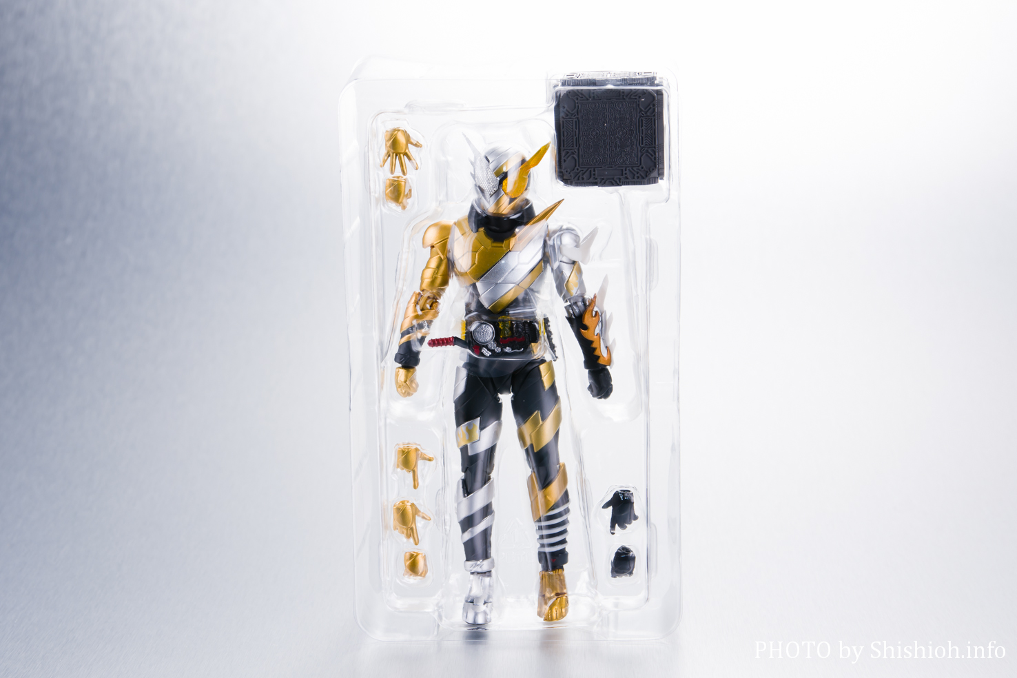 レビュー】 S.H.Figuarts 仮面ライダービルド トライアルフォーム