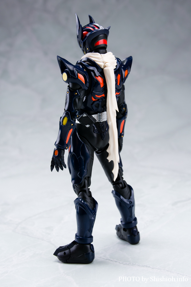 徹底レビュー】S.H.Figuarts 仮面ライダードレッド零式