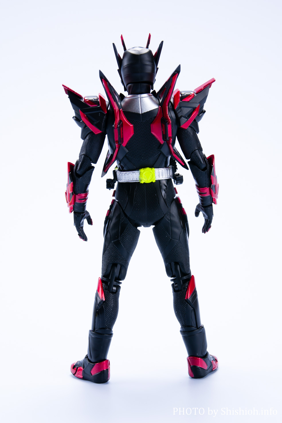 レビュー】S.H.Figuarts 仮面ライダーゼロワン ヘルライジングホッパー