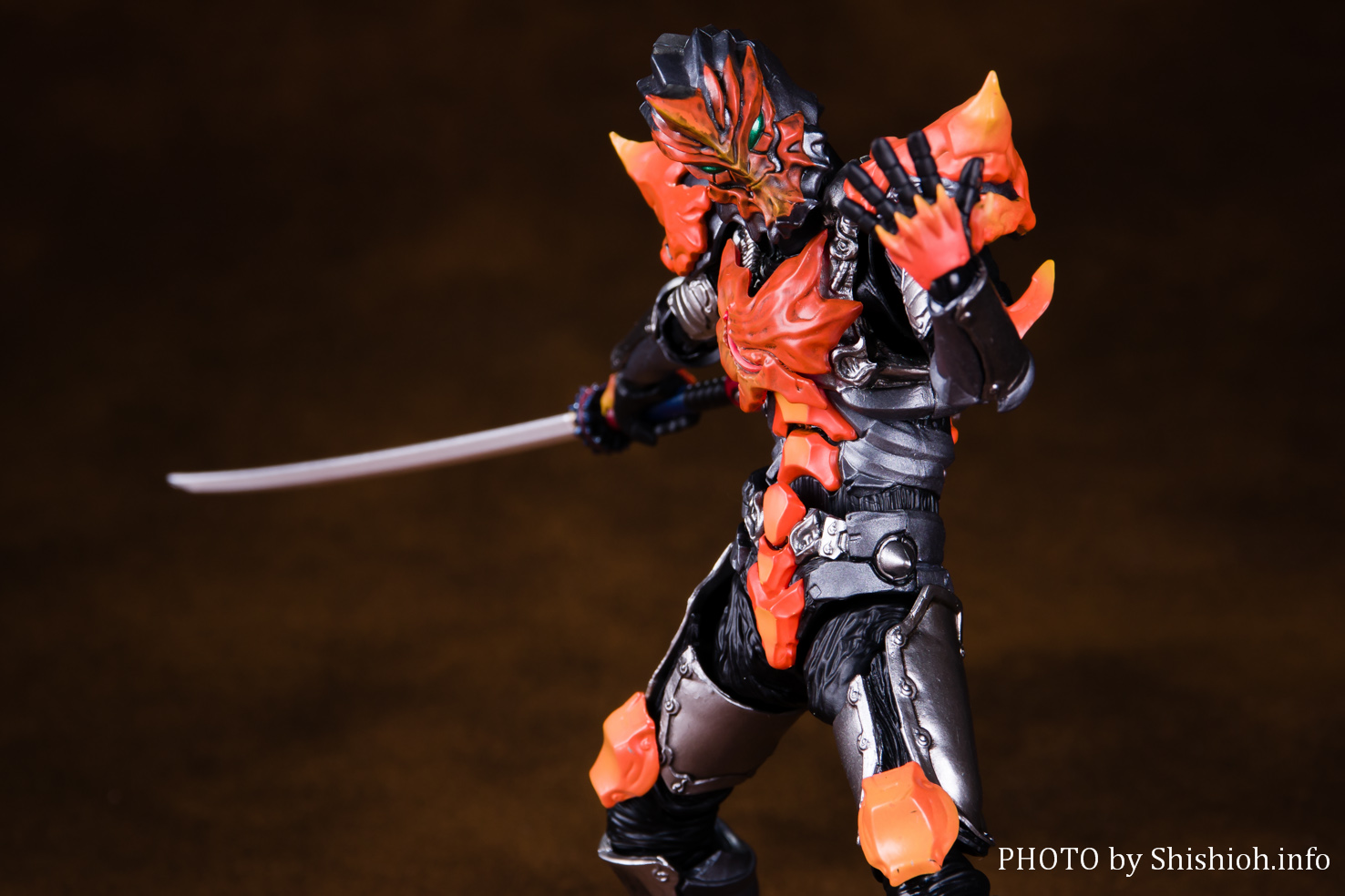 ウルトラマンs.h.fジャグラスジャグラー上海イベント限定フィギュア