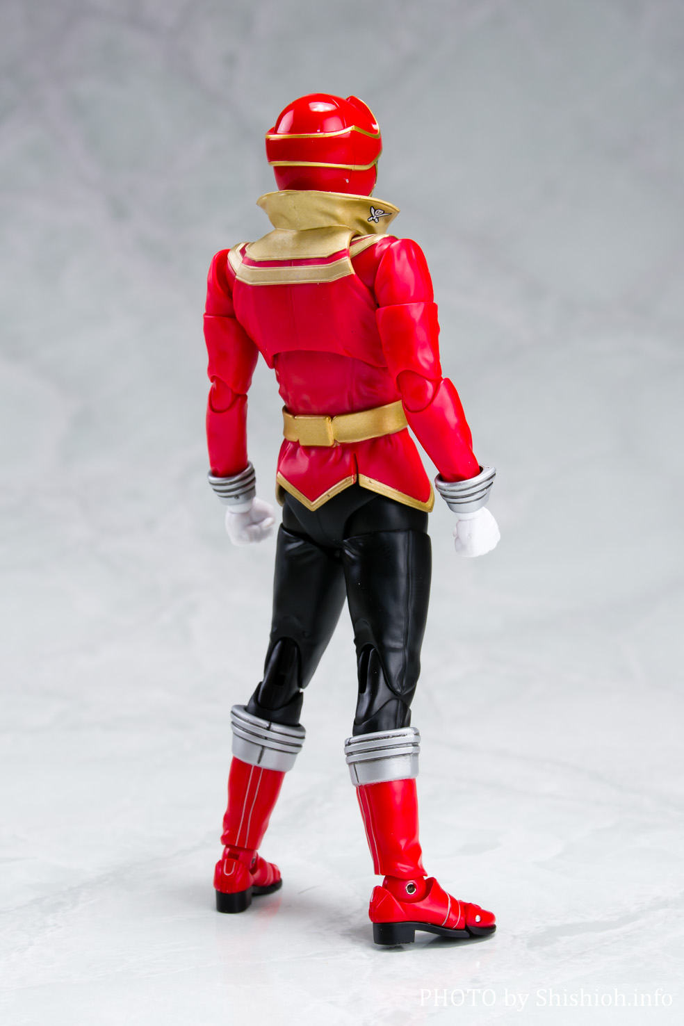 レビュー】S.H.Figuarts（真骨彫製法） ゴーカイレッド