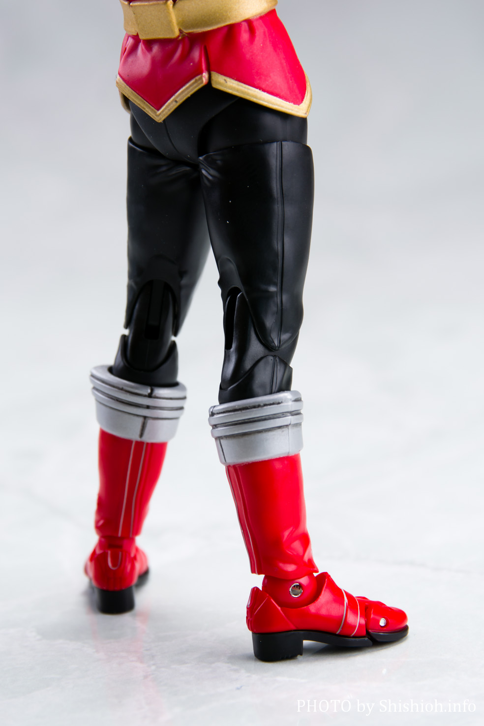 レビュー】S.H.Figuarts（真骨彫製法） ゴーカイレッド