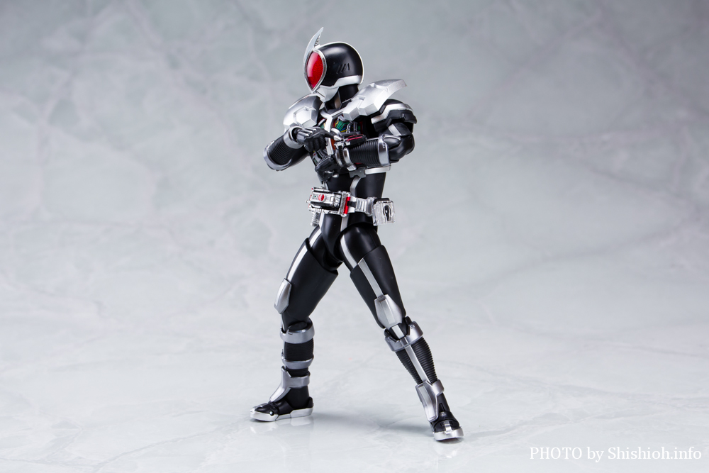 徹底レビュー】S.H.Figuarts（真骨彫製法） 仮面ライダーファイズ