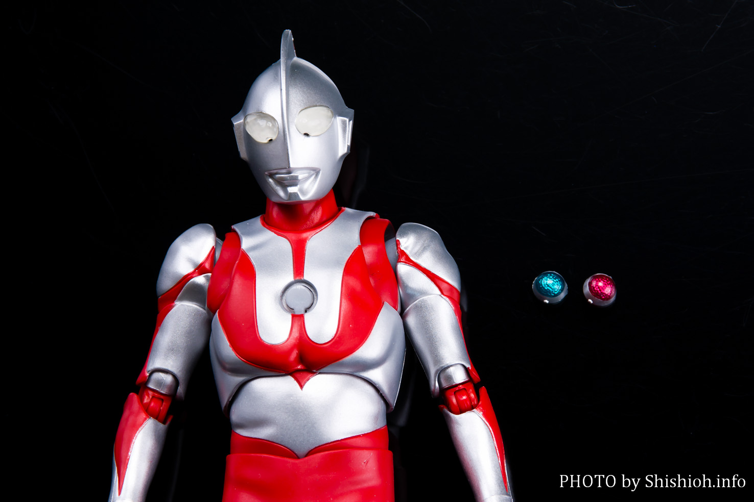 レビュー】S.H.Figuarts（真骨彫製法）ウルトラマン