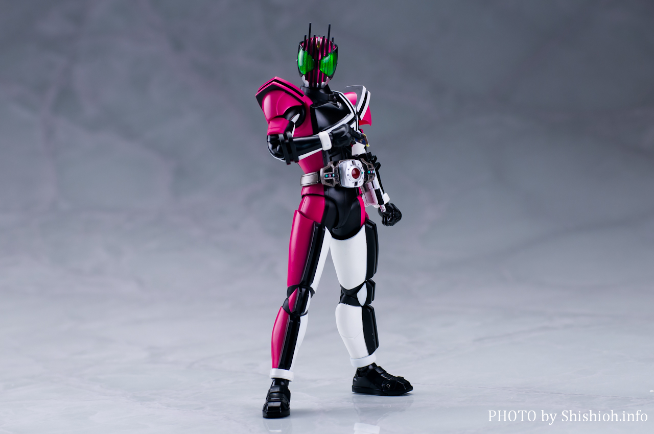 レビュー】S.H.Figuarts（真骨彫製法）仮面ライダーディケイド