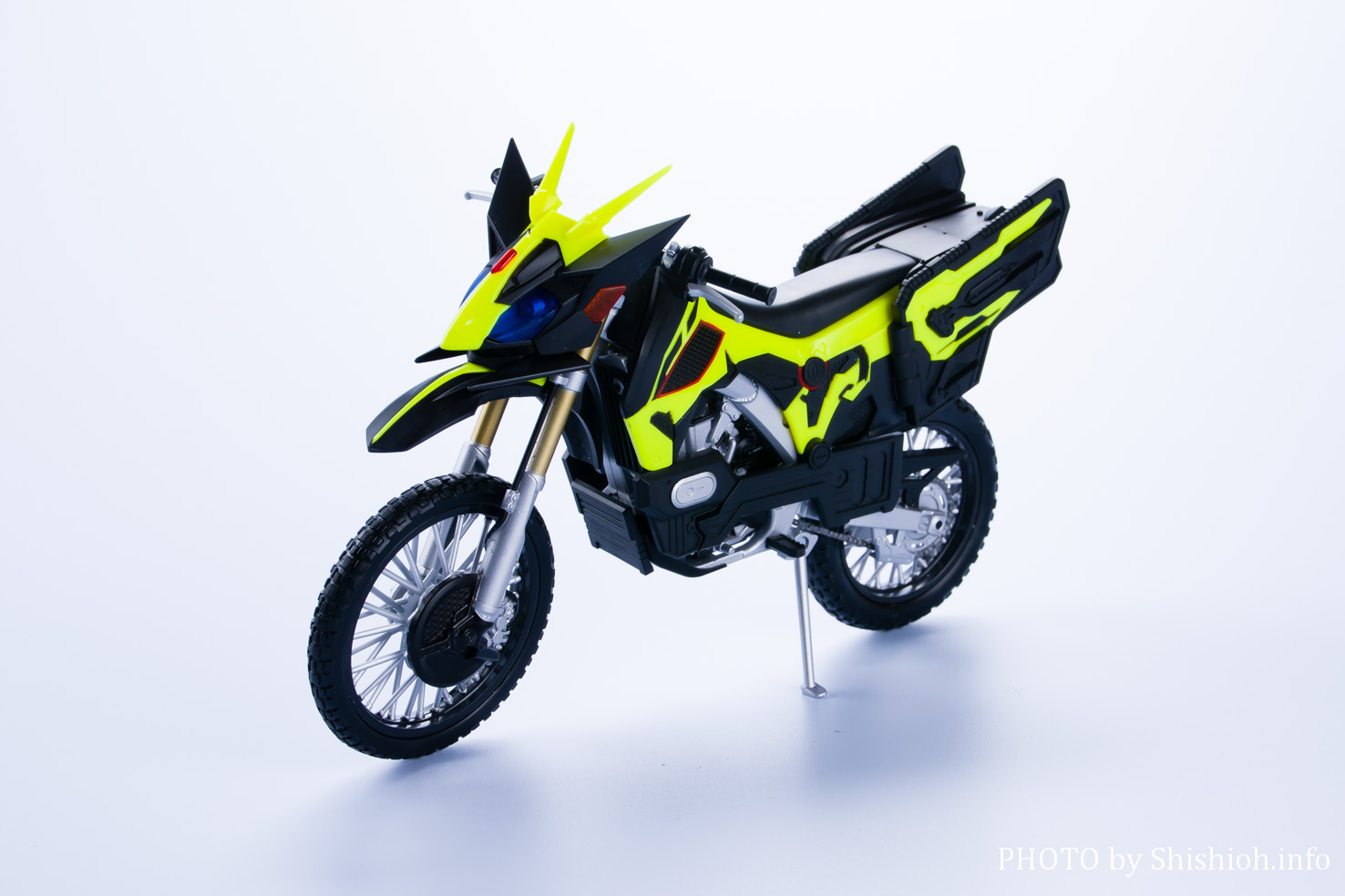 レビュー】S.H.Figuarts ライズホッパー＆ライジングインパクト