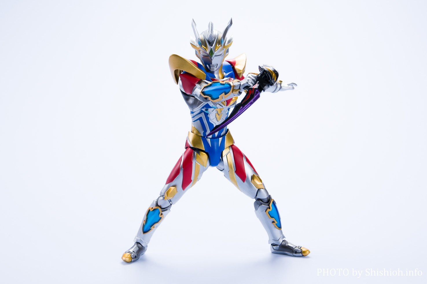 レビュー】S.H.Figuarts ウルトラマンゼット デルタライズクロー