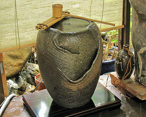 楽天市場】【ポイント10倍】信楽焼 つくばい 響 電動 水 モーター