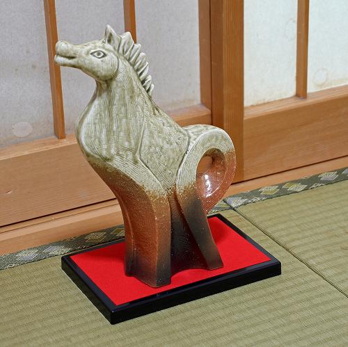 楽天市場】処分のため値下げ 信楽焼 2026年 馬 干支 置物 ビードロ 立