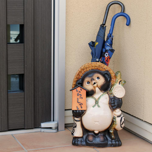 楽天市場】【ポイント5倍】[名入れ 対応] 信楽焼 陶器 表札 たぬき 傘