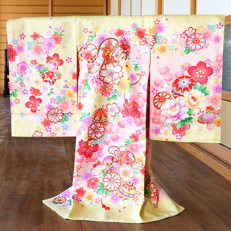 楽天市場】お宮参り 女の子 初着 産着 鼓に花尽くし 黄色 正絹 一つ身
