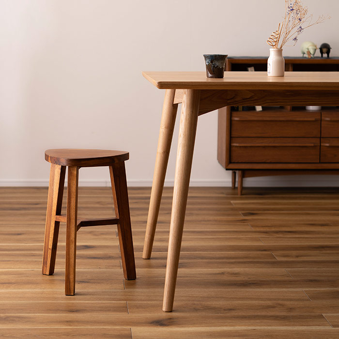 楽天市場】[レビュー特典]木製 スツール アカシア無垢材 三角形 3本脚