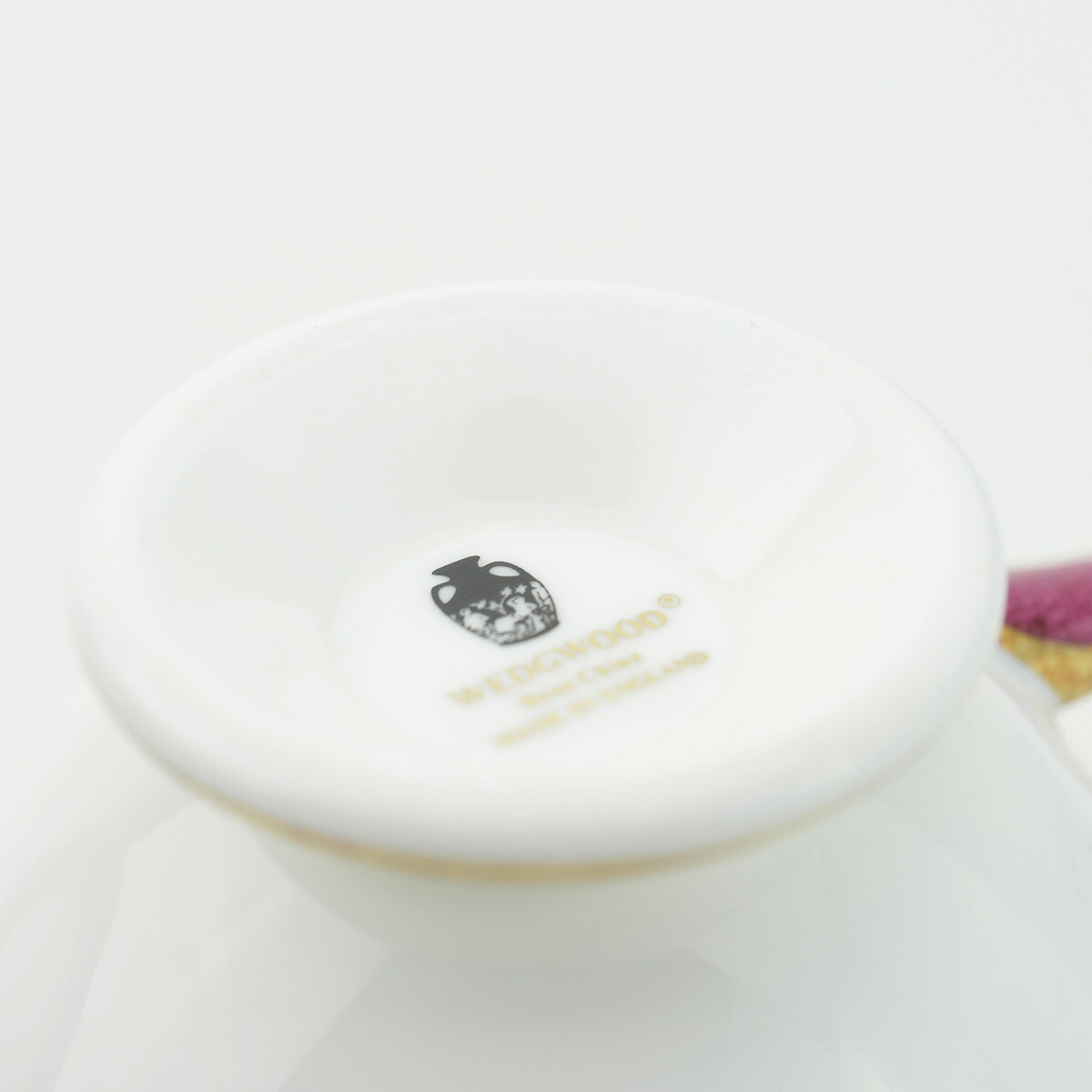 楽天市場】ウェッジウッド WEDGWOOD ユーランダーパウダールビー