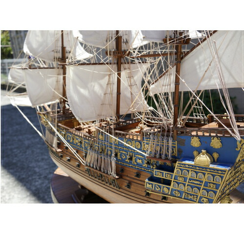楽天市場】帆船模型 ソブリン.オブ．ザ．シーズ号(青)Mサイズ
