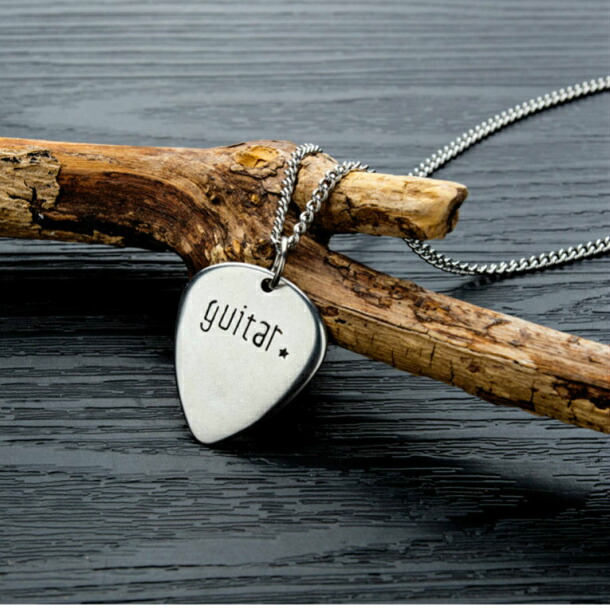楽天市場】ギターピック ペンダント ステンレス ネックレス メンズ