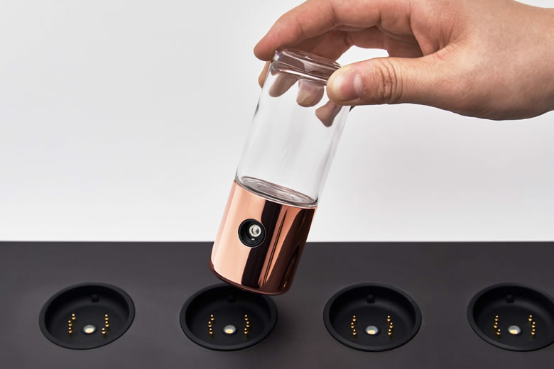 楽天市場】Scentee Machina Quattro【本体＋専用フレグランスボトル4本