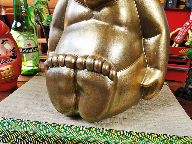 楽天市場】大阪名物ビリケンさんの縁起のええ置物 （Lサイズ） ※ミニ畳