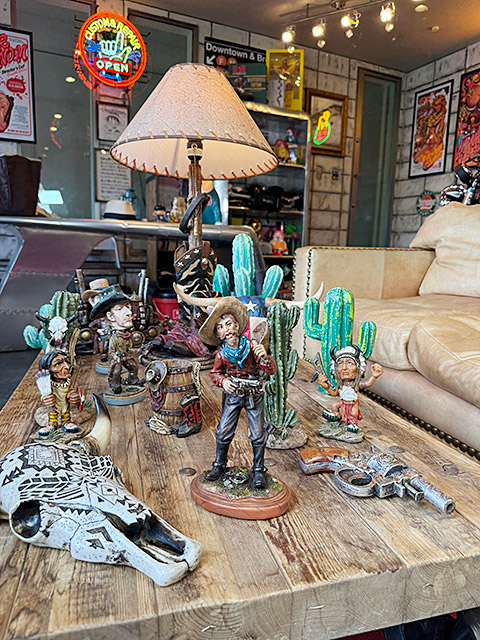 楽天市場】カウボーイ フィギュア （ガンマン） ウエスタン スタチュー