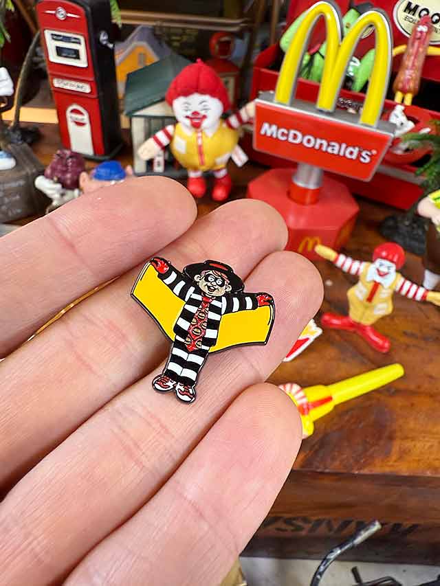 楽天市場】マクドナルド マックピンズ （ハンバーグラー） 単品