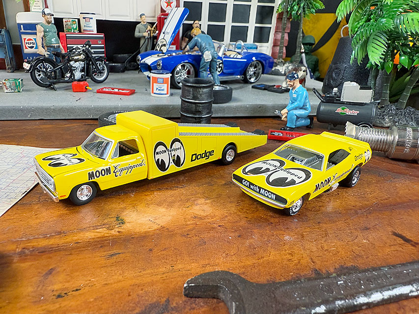 楽天市場】ムーンアイズ限定 M2 ミニカー 1974年 ダッジ トラック