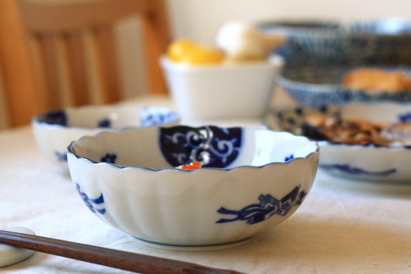 楽天市場】藍丸紋 4.5寸鉢 長く使える上品な藍染柄です 小鉢 付け出し