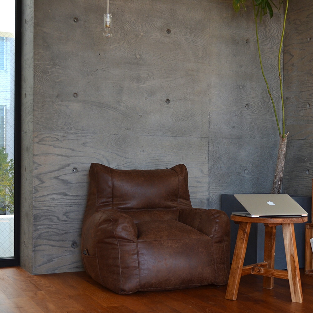 楽天市場】《在庫有り》 送料無料 レザービーズクッション《ボンボン