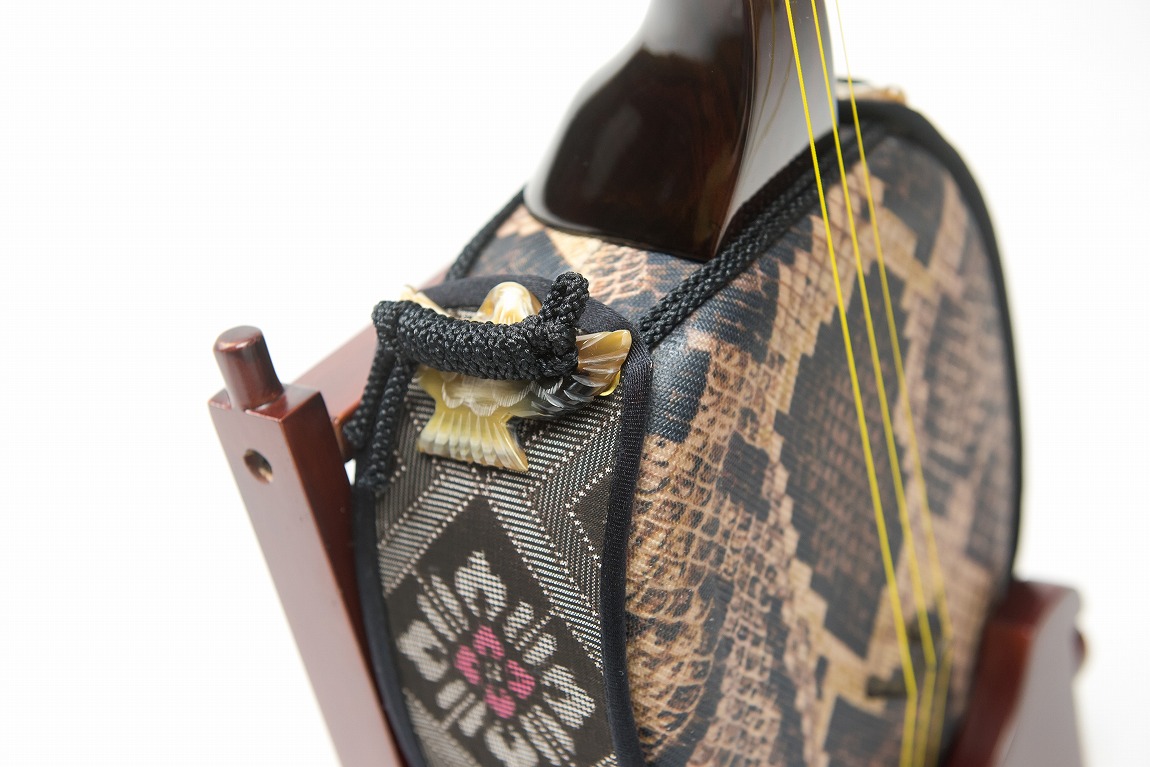 楽天市場】【ふるさと納税】【福盛堂】高級黒檀真壁型奄美三味線