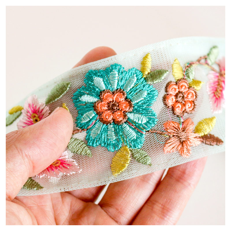 楽天市場】【50cm単位】インド刺繍リボン レトロフラワー 50mm巾