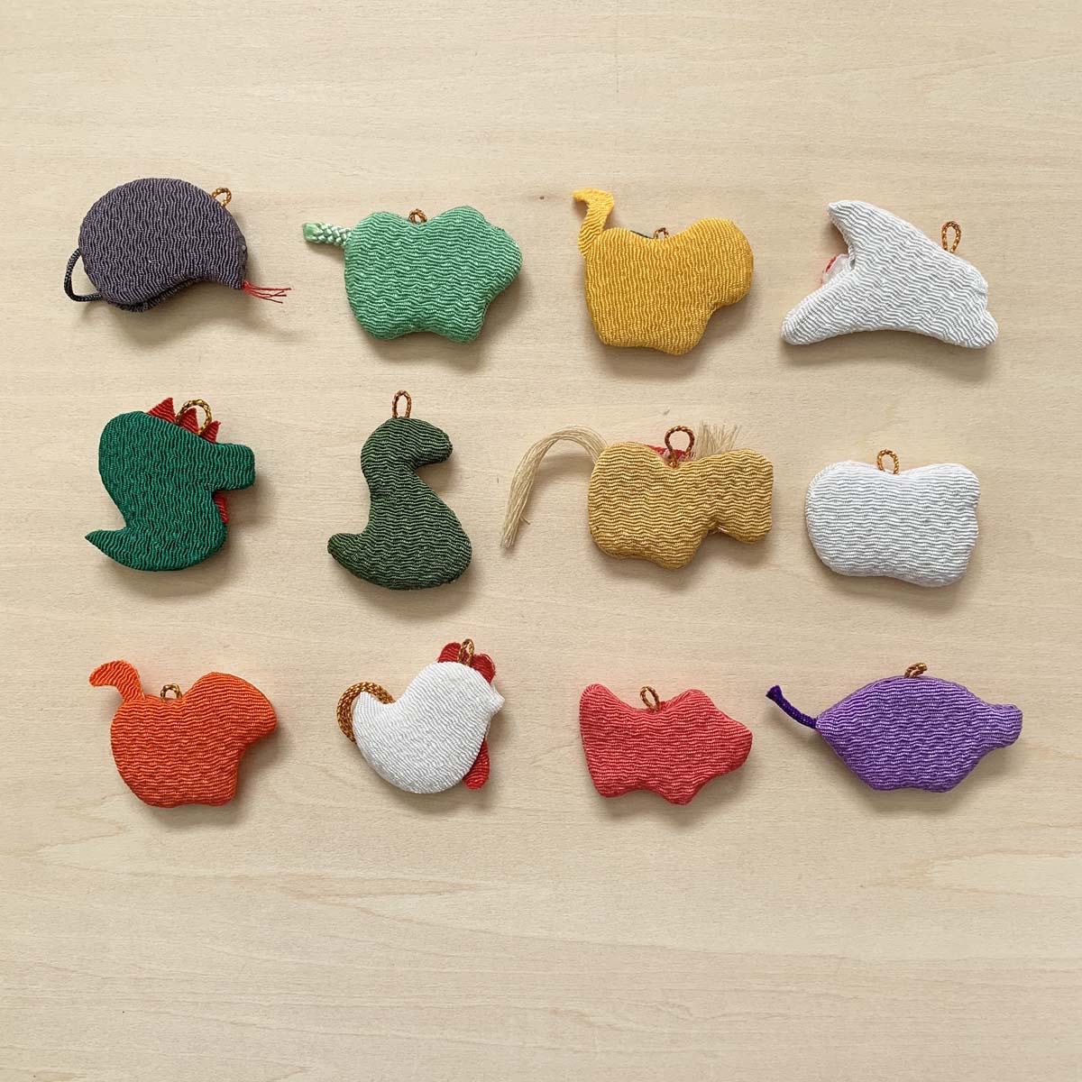 楽天市場】お正月飾り ちりめん細工 十二支 干支 1個 和の伝統を楽しむ