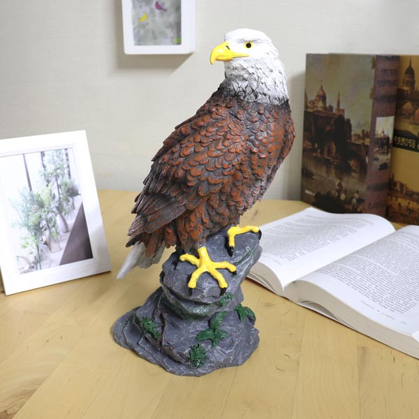 楽天市場】送料無料 鷲の置物 イーグル ワシ 模型 インテリア 鳥 自然