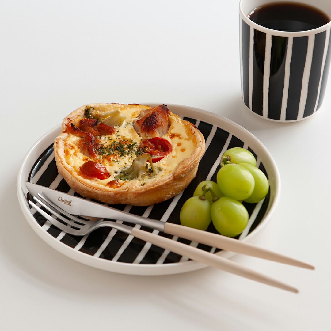 楽天市場】ピッコロ ラウンドプレート 20cm ブラック（マリメッコ