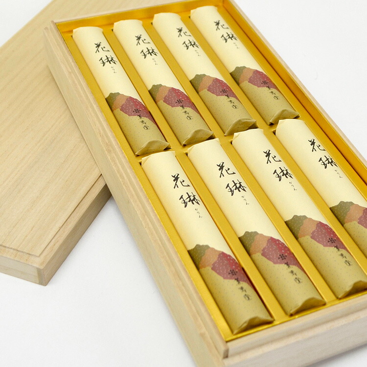 掛軸-1440 悠堂 蓮花二幅対 共箱 掛軸-1440 悠堂 蓮花二幅対 共箱