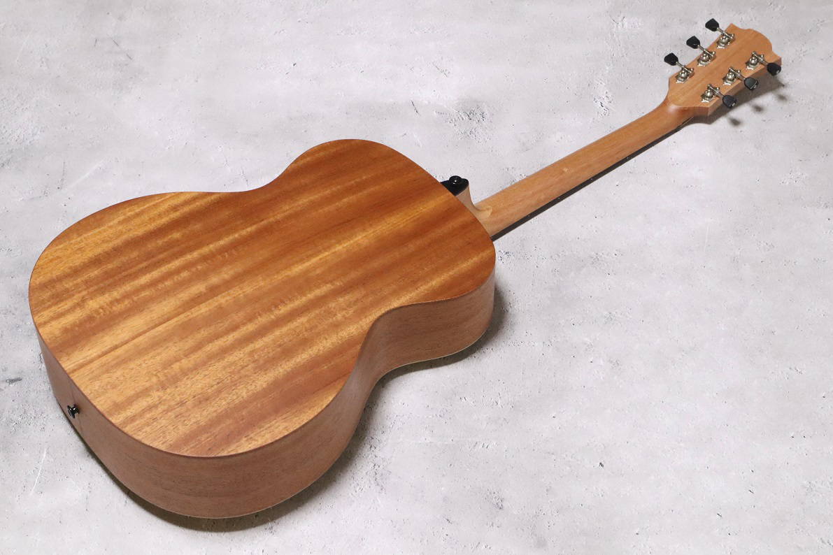 楽天市場】LAG Guitars Tramontane T70A-NAT Auditorium Natural