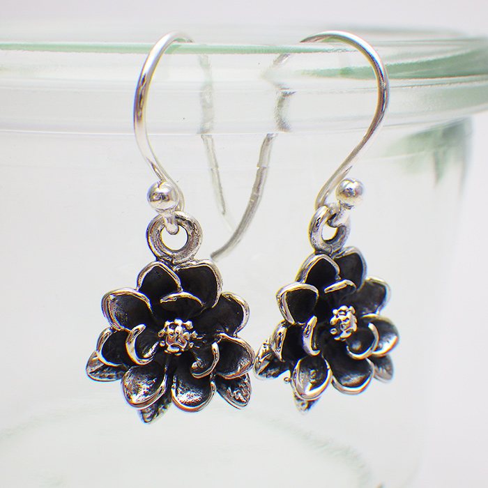 楽天市場】ピアス 木蓮の花 マグノリア フック シルバー925 金属